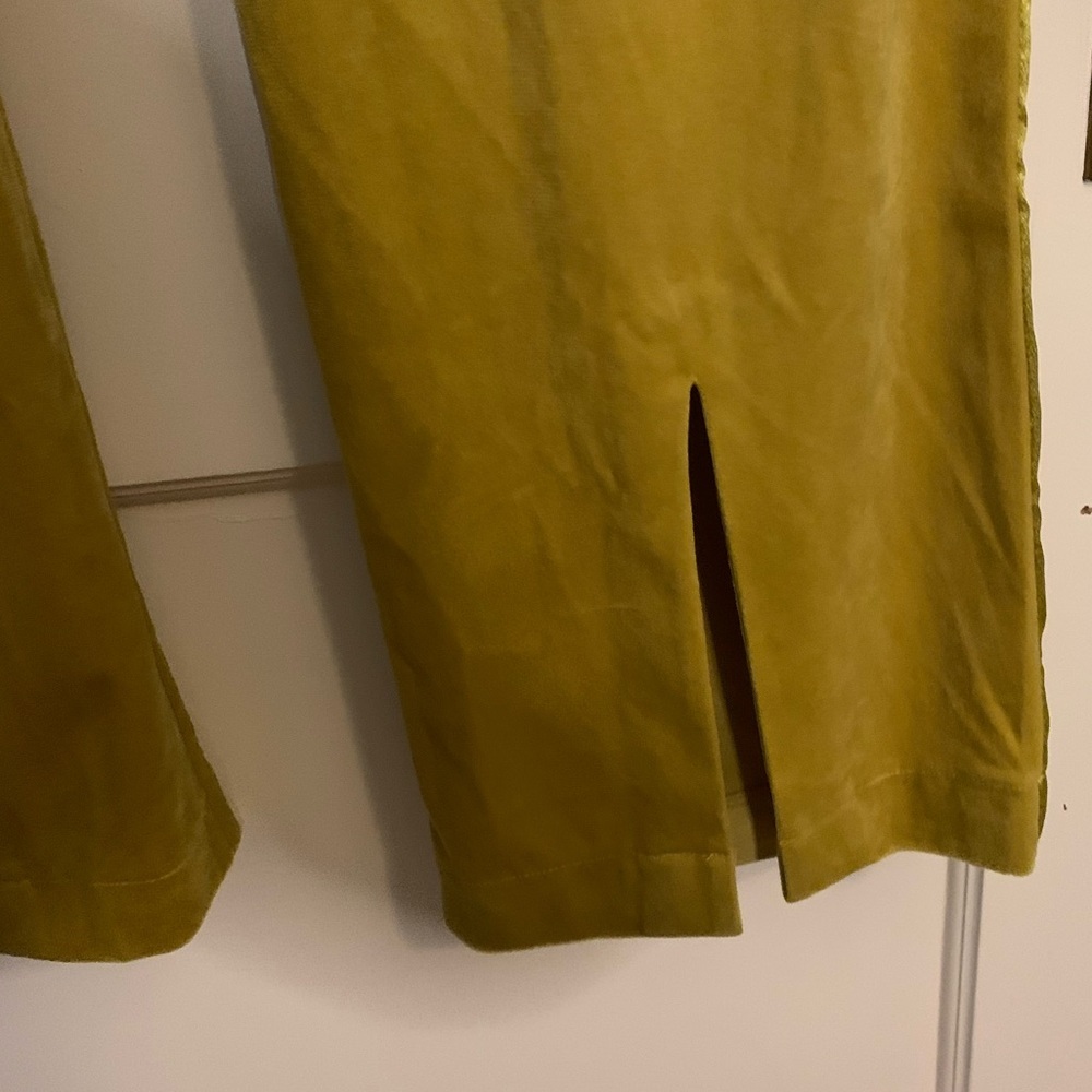 NWT Anthropologie Avec Les Filles Split-Front Mustard Velvet Pants, Womens Sz 16 - Picture 6 of 11